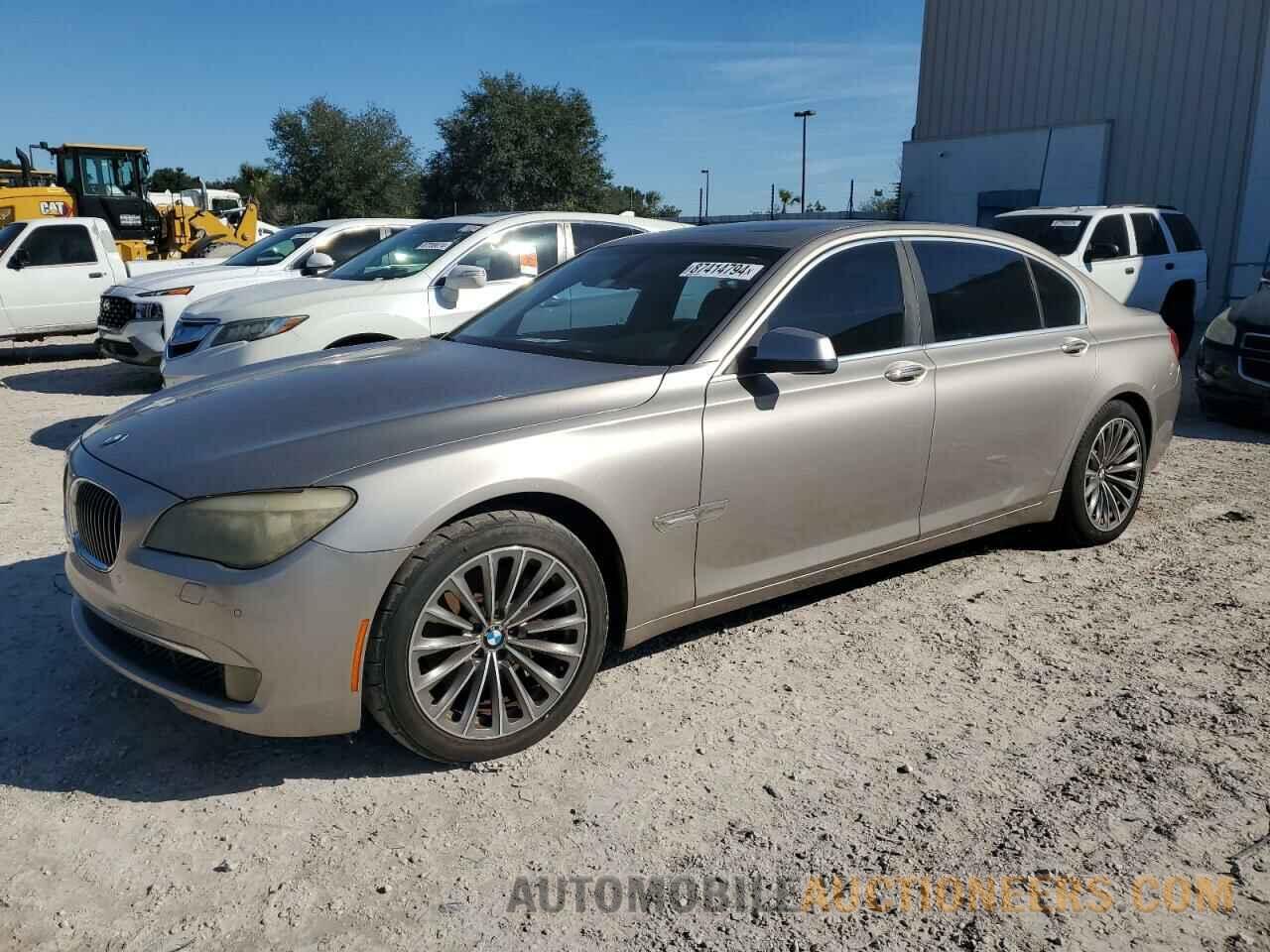 WBAKB4C5XCC575773 BMW 7 SERIES 2012