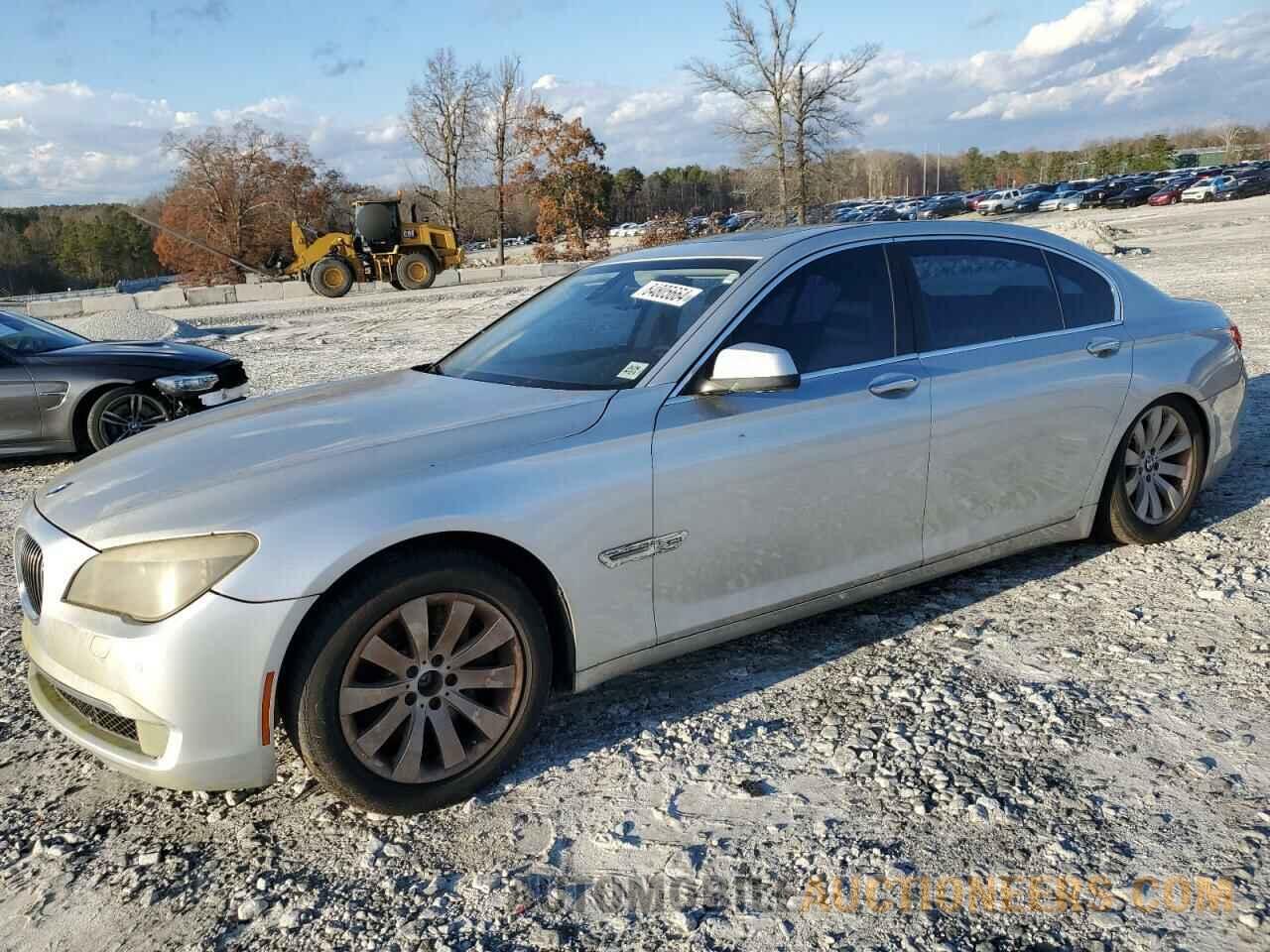 WBAKC8C52BC431895 BMW 7 SERIES 2011