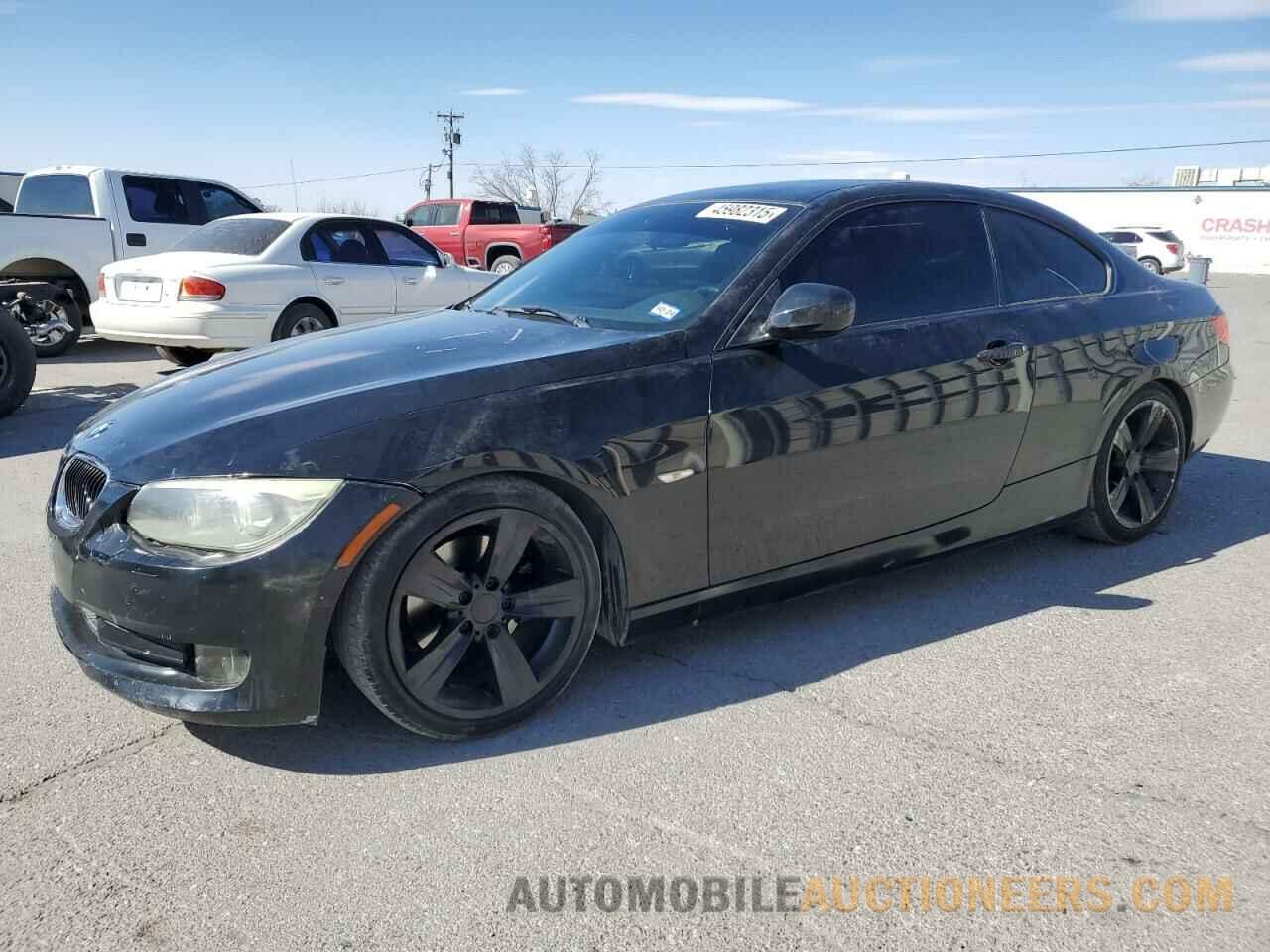 WBAKE3C54BE557631 BMW 3 SERIES 2011