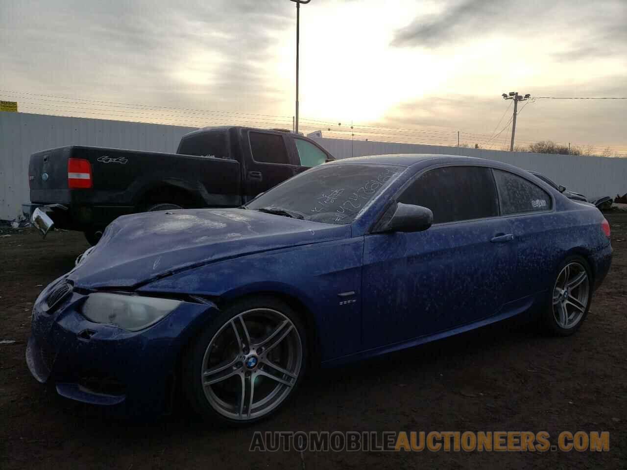 WBAKG1C56BE617794 BMW 3 SERIES 2011