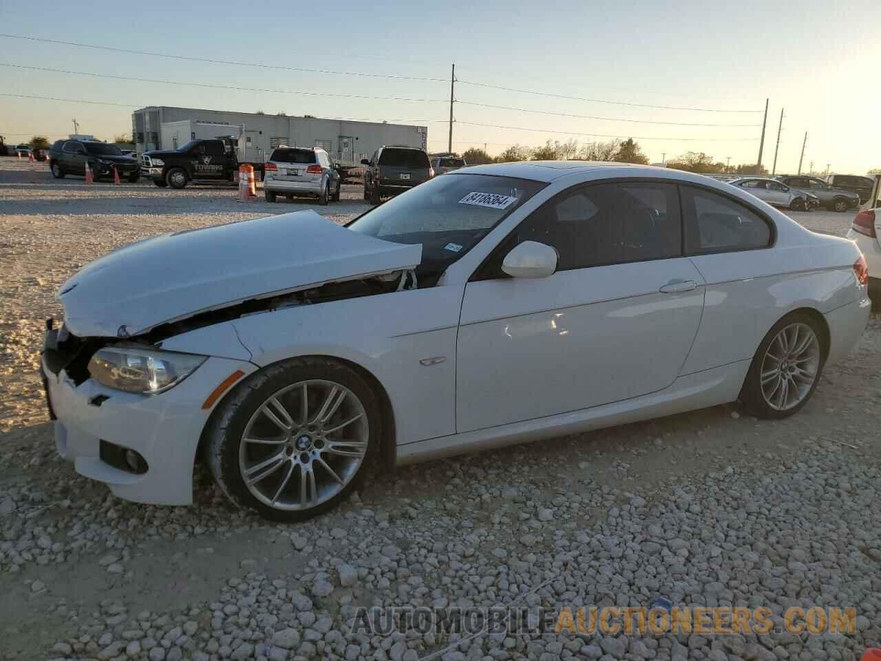 WBAKG7C59DJ437951 BMW 3 SERIES 2013