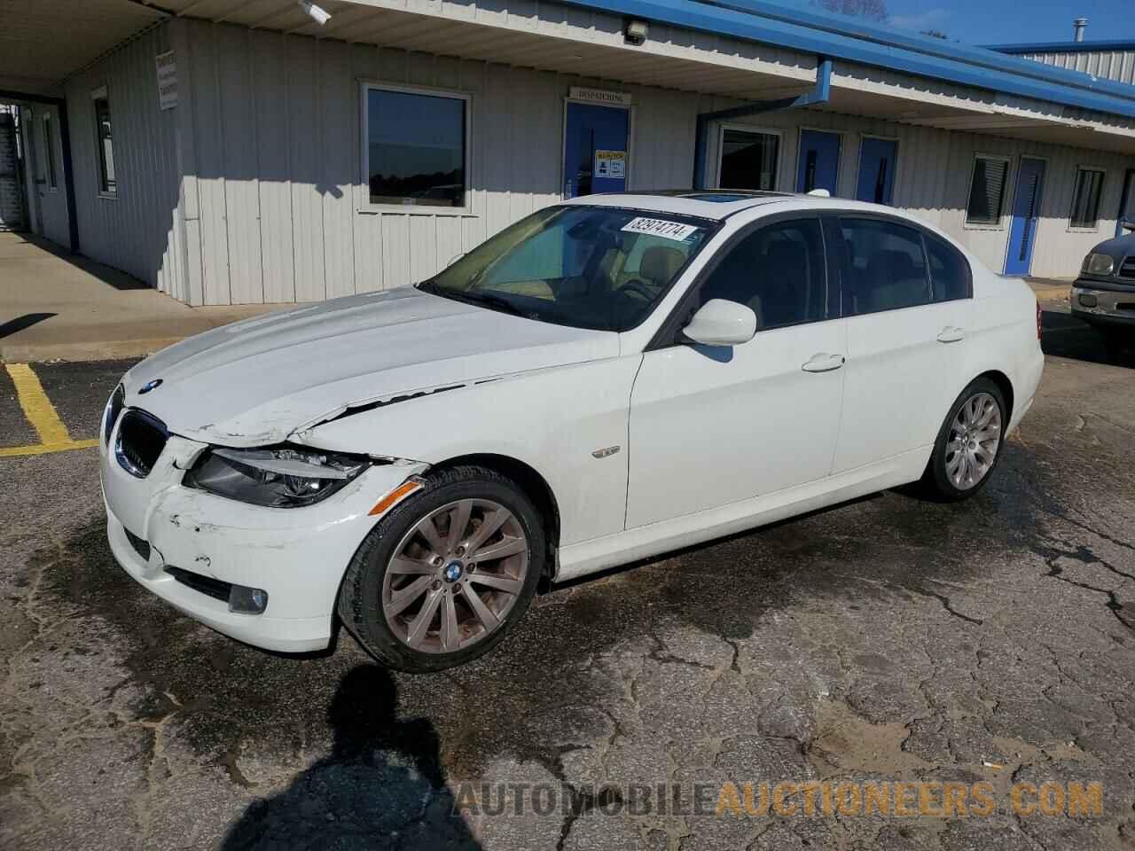 WBAPH7C50BA800721 BMW 3 SERIES 2011