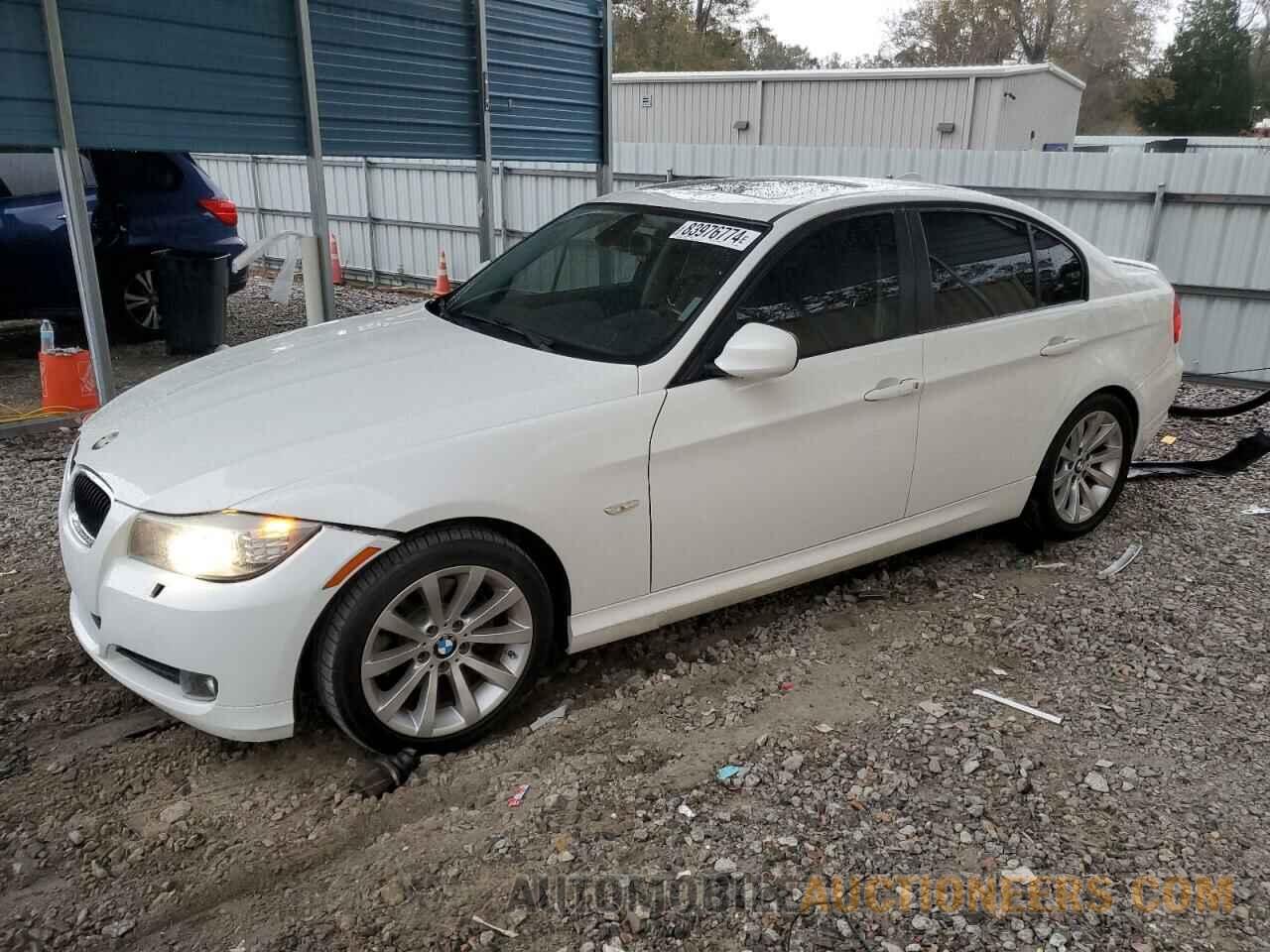 WBAPH7C50BA801576 BMW 3 SERIES 2011