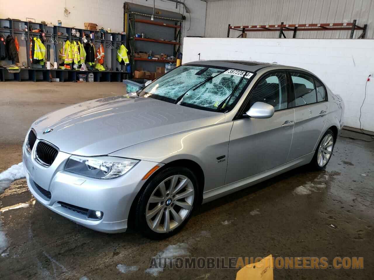 WBAPK7C51BA973391 BMW 3 SERIES 2011