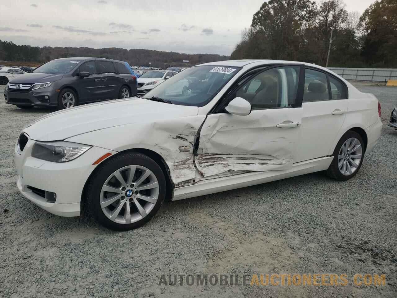 WBAPK7G52BNN78817 BMW 3 SERIES 2011