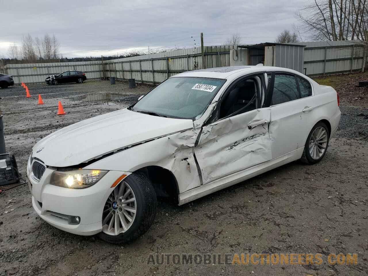 WBAPN7C50BA948229 BMW 3 SERIES 2011