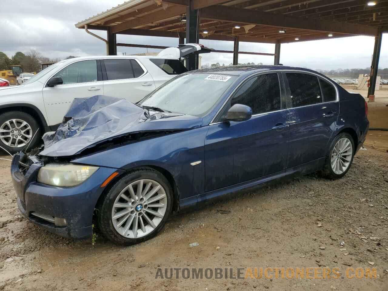 WBAPN7C58BA781909 BMW 3 SERIES 2011