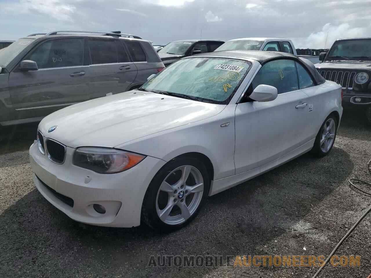 WBAUL7C56DVU09165 BMW 1 SERIES 2013