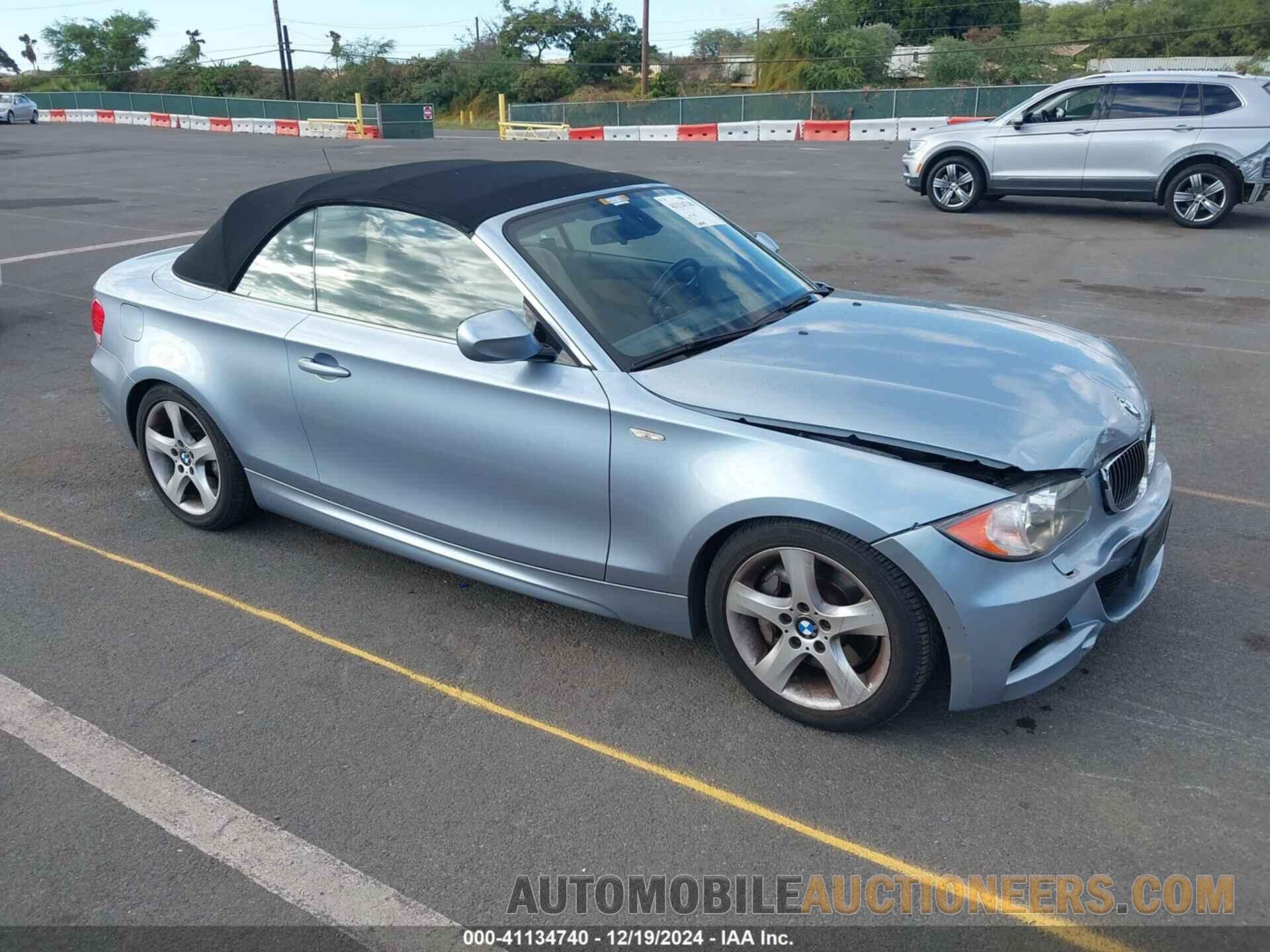 WBAUN7C57BVM24619 BMW 135I 2011