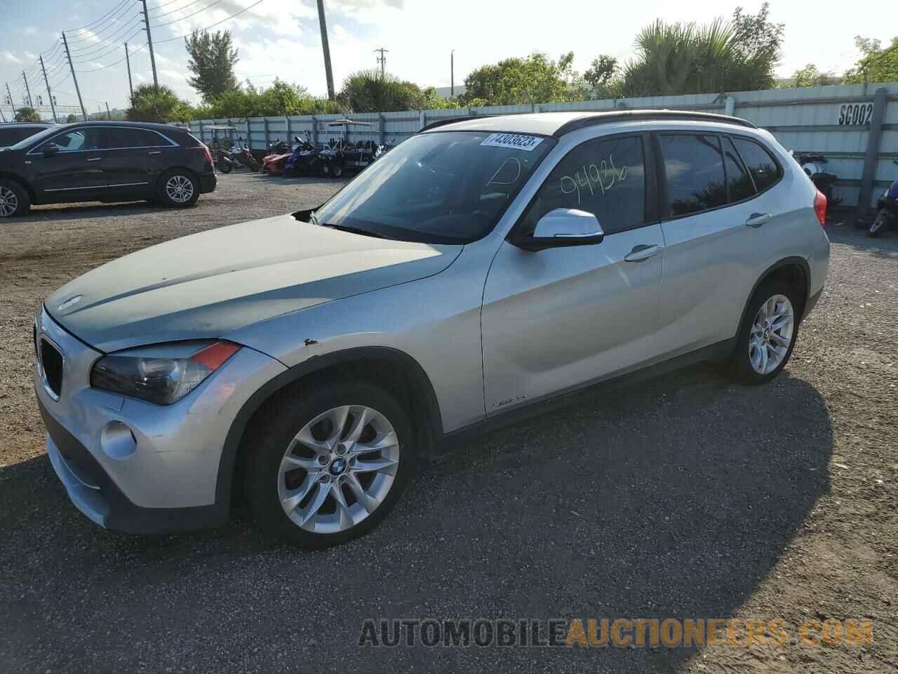 WBAVL1C50FVY25572 BMW X1 2015