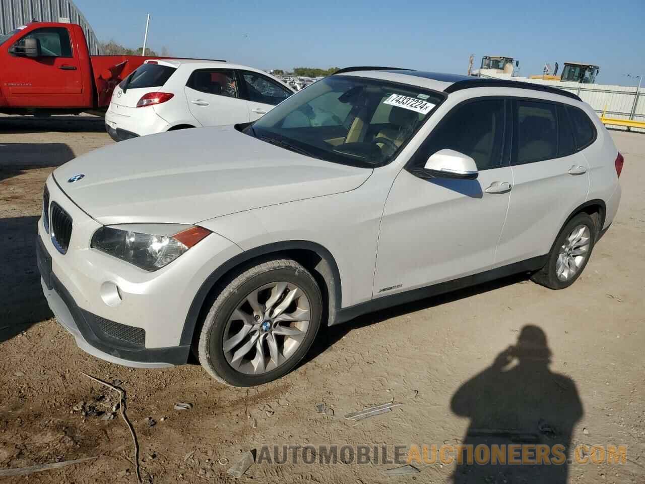 WBAVL1C51FVY25354 BMW X1 2015