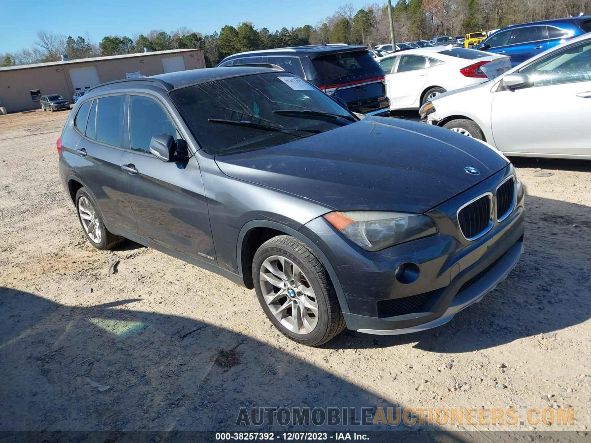 WBAVL1C51FVY25578 BMW X1 2015