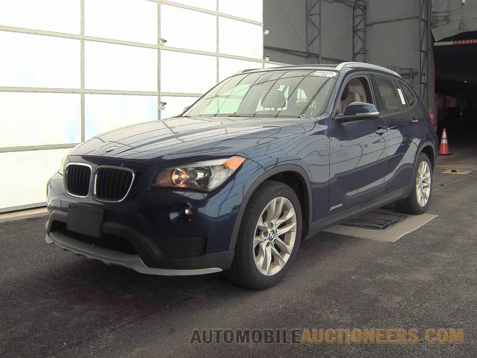 WBAVL1C51FVY33129 BMW X1 2015