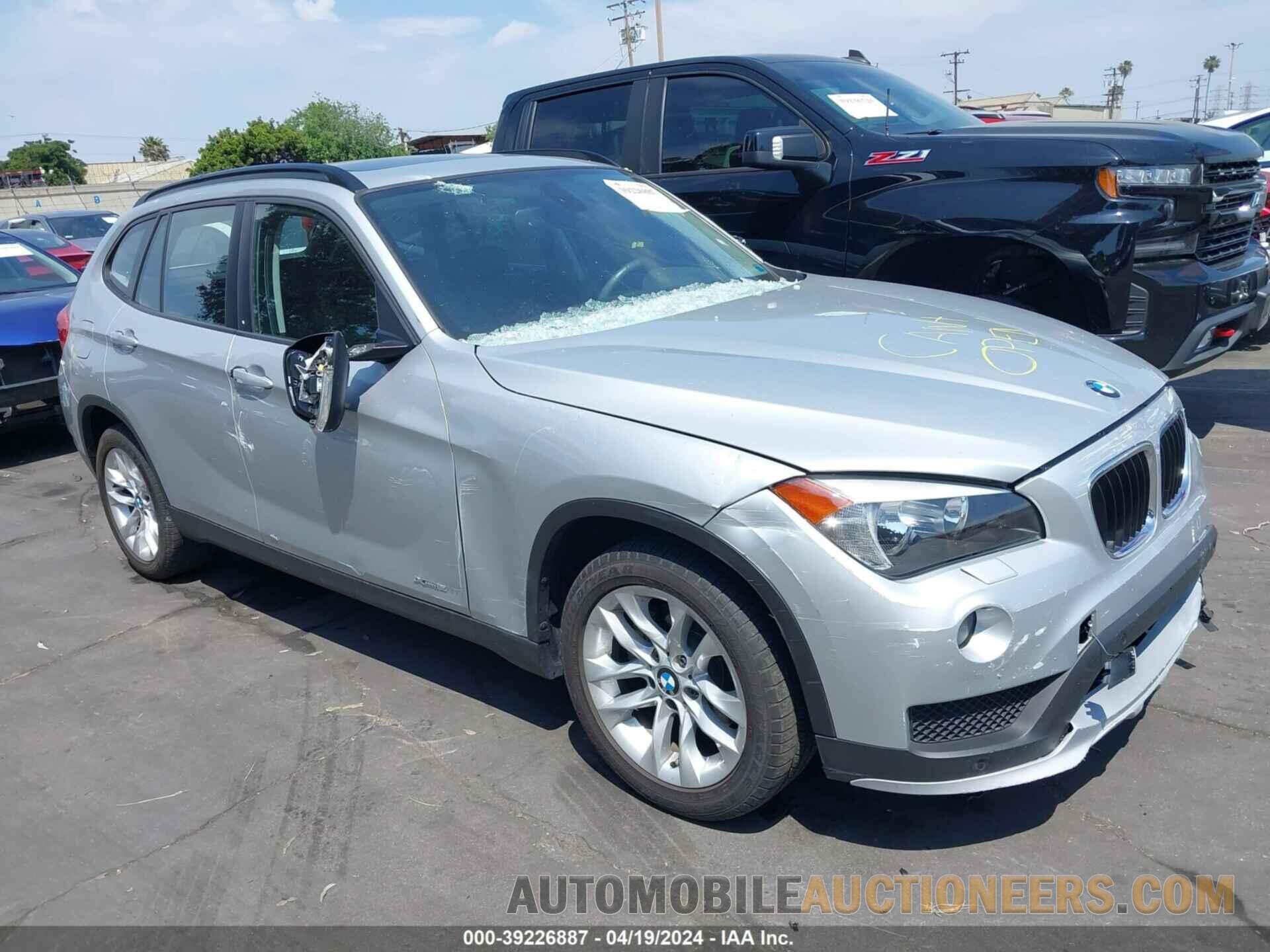 WBAVL1C51FVY35995 BMW X1 2015