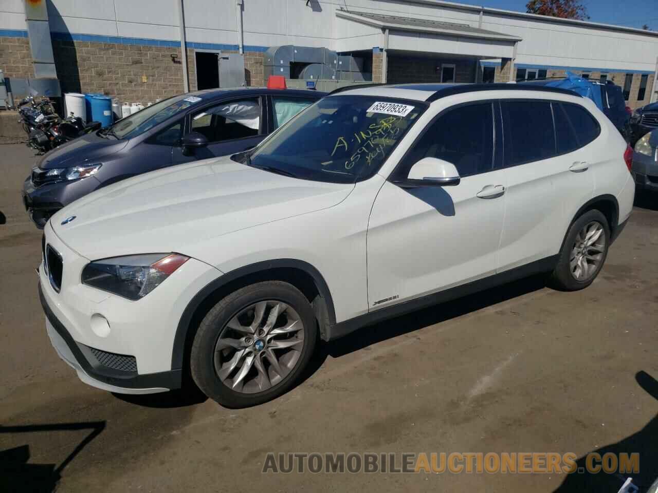 WBAVL1C51FVY36094 BMW X1 2015