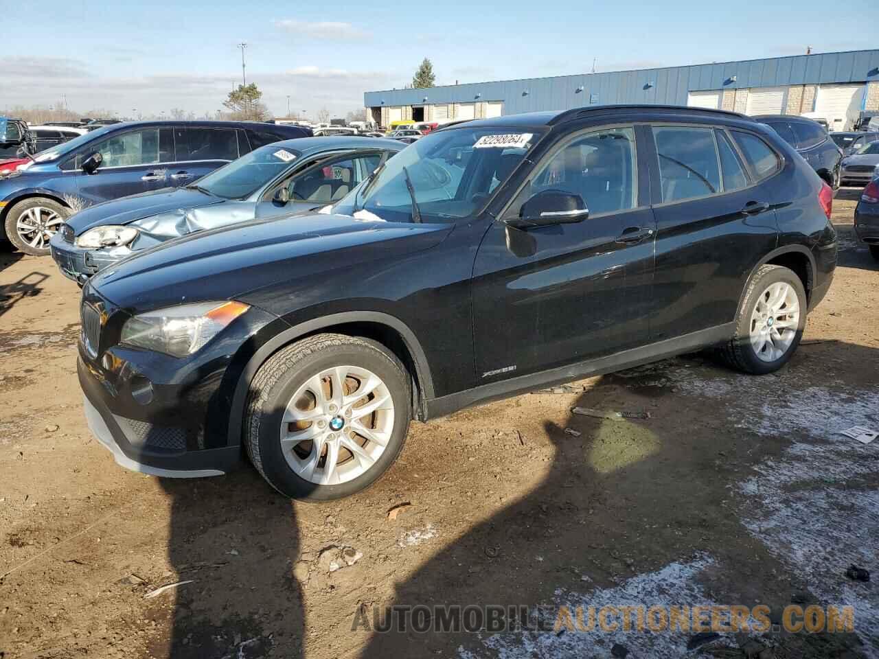 WBAVL1C51FVY38377 BMW X1 2015