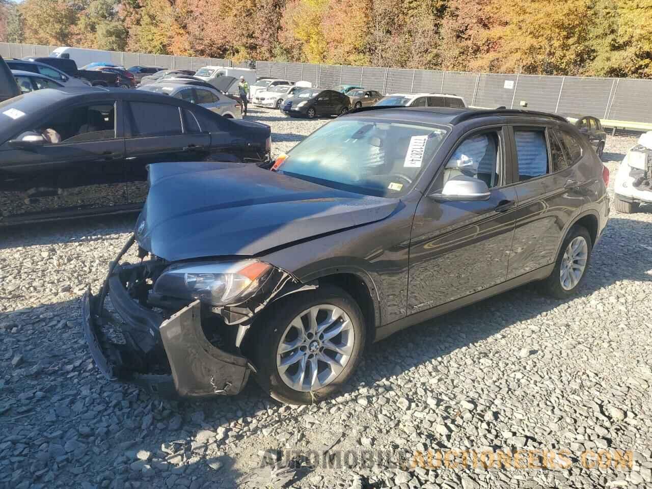 WBAVL1C51FVY38766 BMW X1 2015