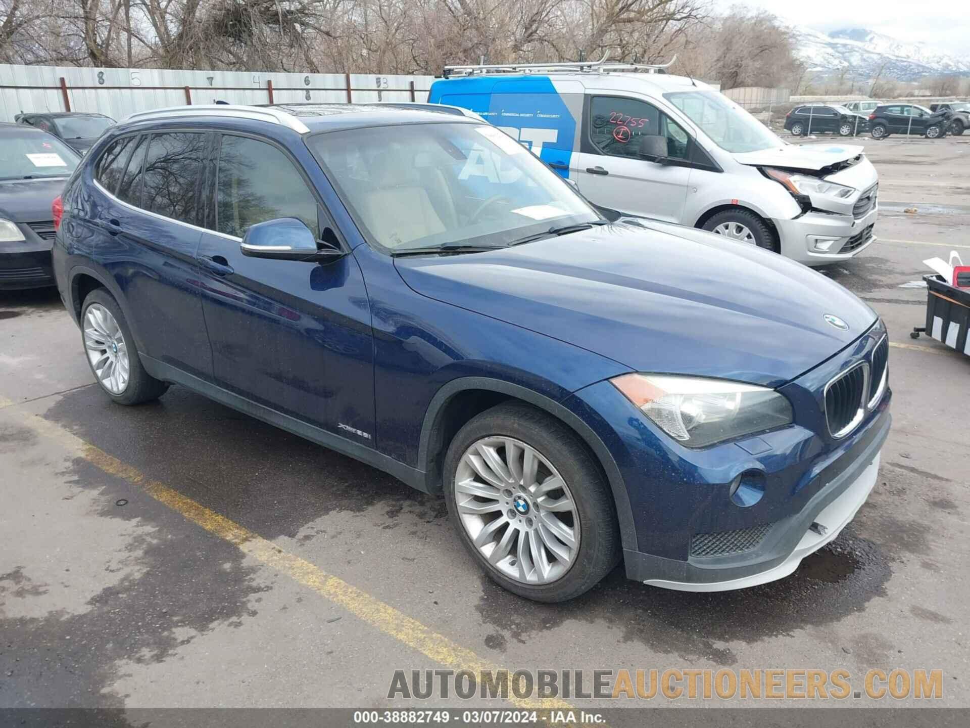 WBAVL1C52FVY27467 BMW X1 2015