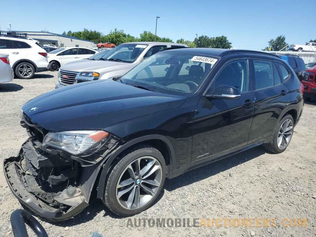 WBAVL1C52FVY28764 BMW X1 2015