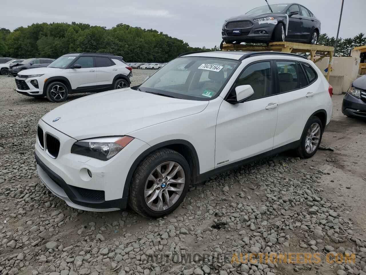 WBAVL1C52FVY33818 BMW X1 2015