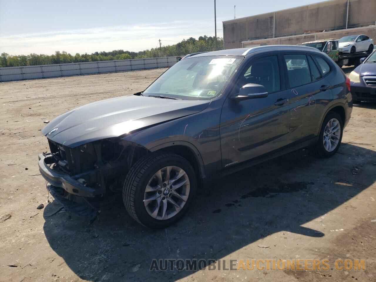 WBAVL1C52FVY34077 BMW X1 2015