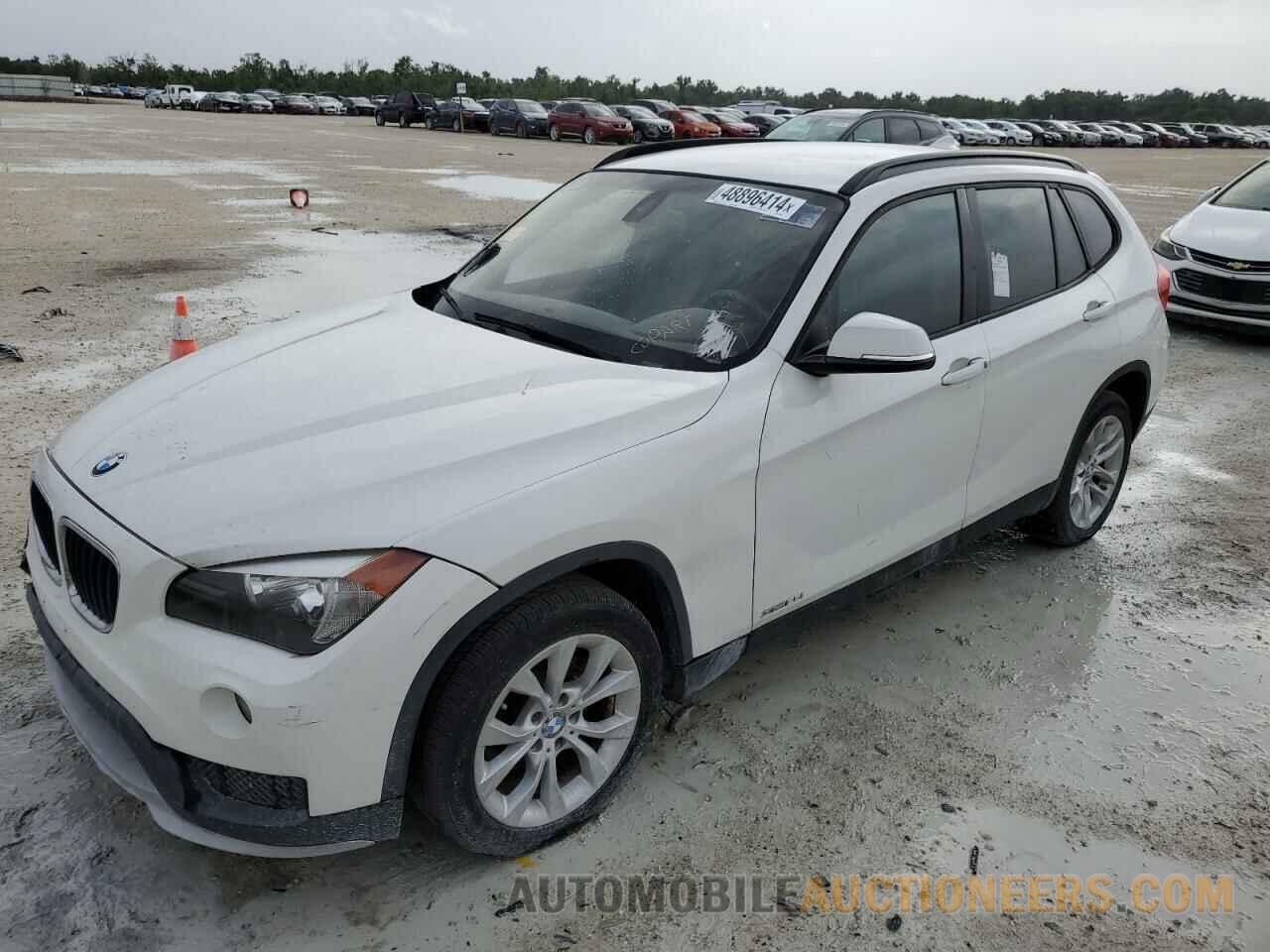 WBAVL1C52FVY36492 BMW X1 2015