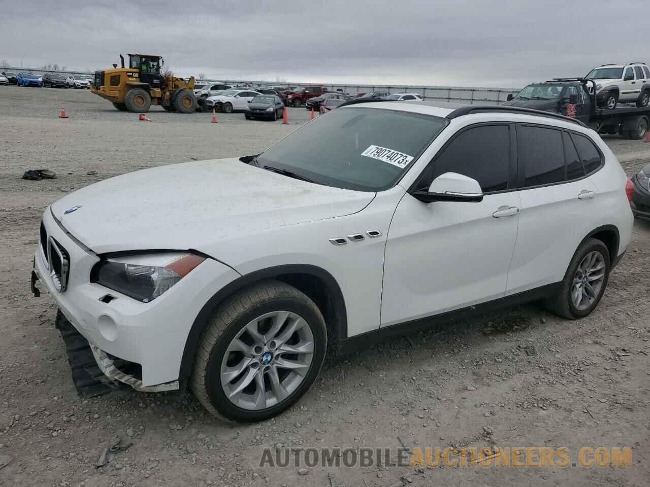 WBAVL1C53FVY40521 BMW X1 2015