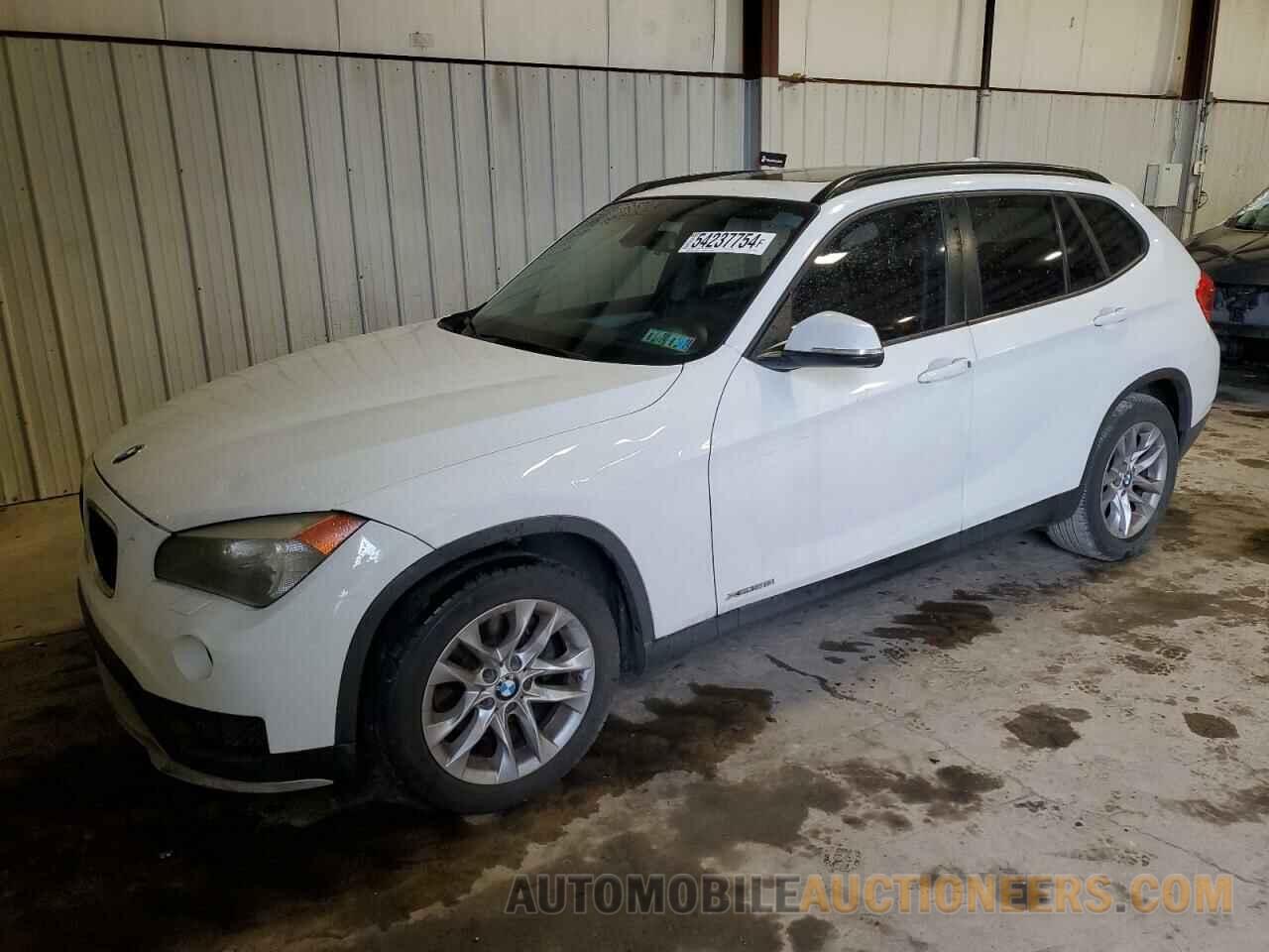 WBAVL1C54FVY28247 BMW X1 2015