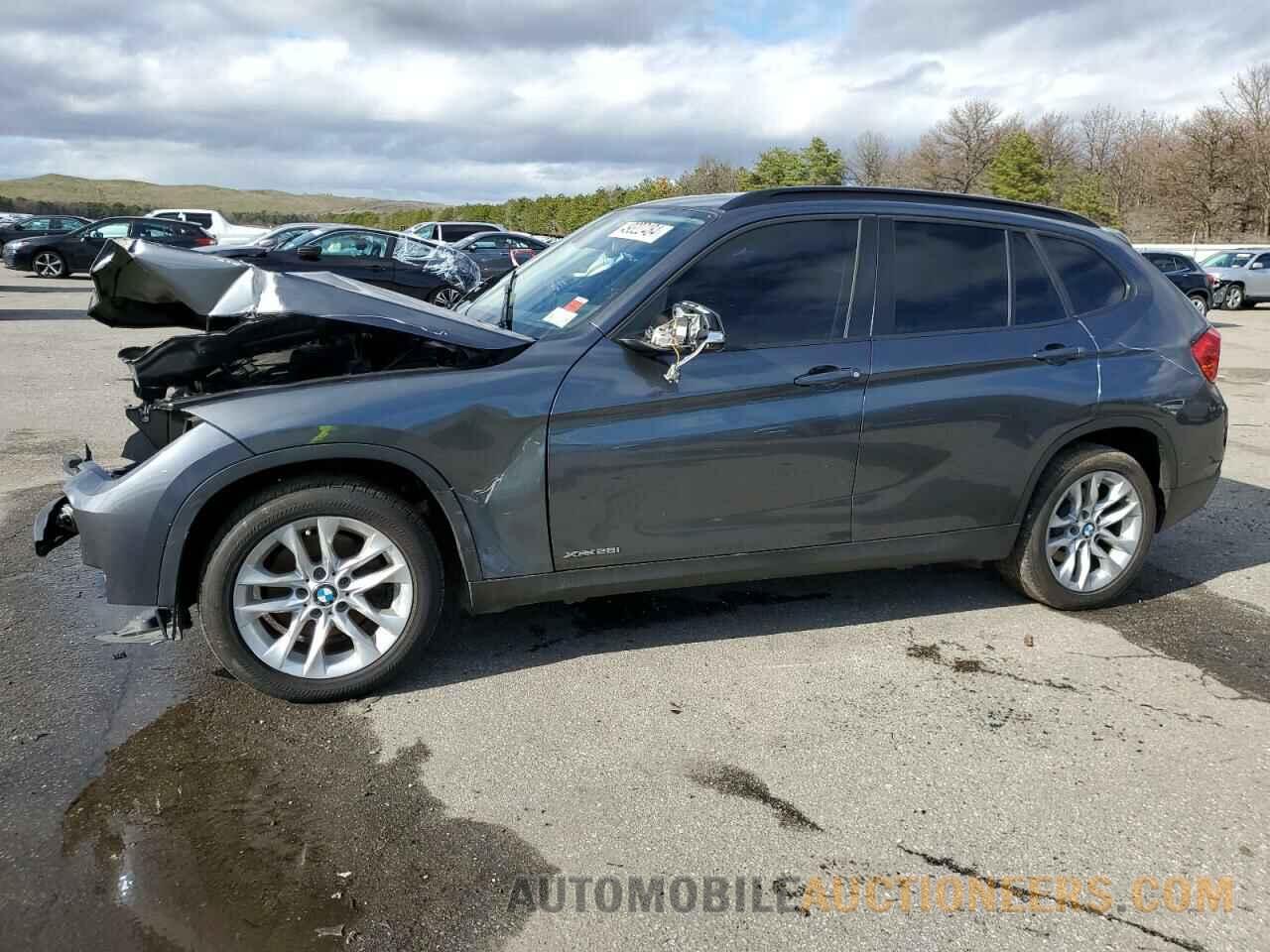 WBAVL1C54FVY28474 BMW X1 2015