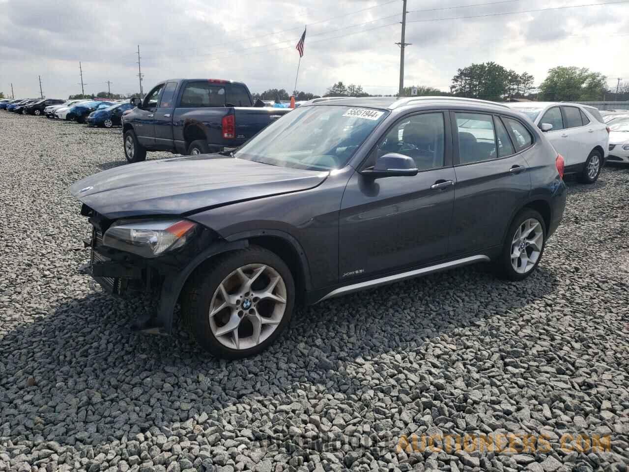 WBAVL1C54FVY35005 BMW X1 2015