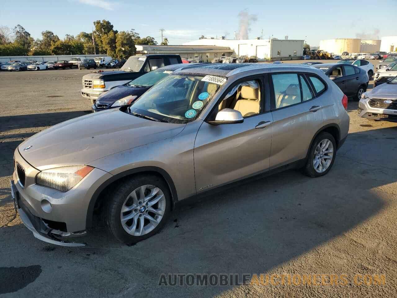 WBAVL1C54FVY37935 BMW X1 2015