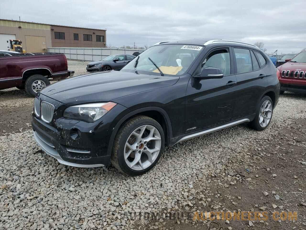 WBAVL1C54FVY38406 BMW X1 2015