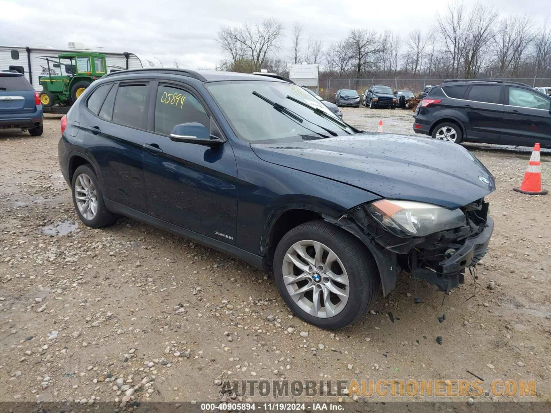 WBAVL1C55FVY38026 BMW X1 2015