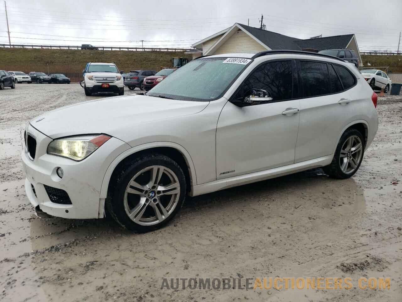 WBAVL1C56FVY25429 BMW X1 2015