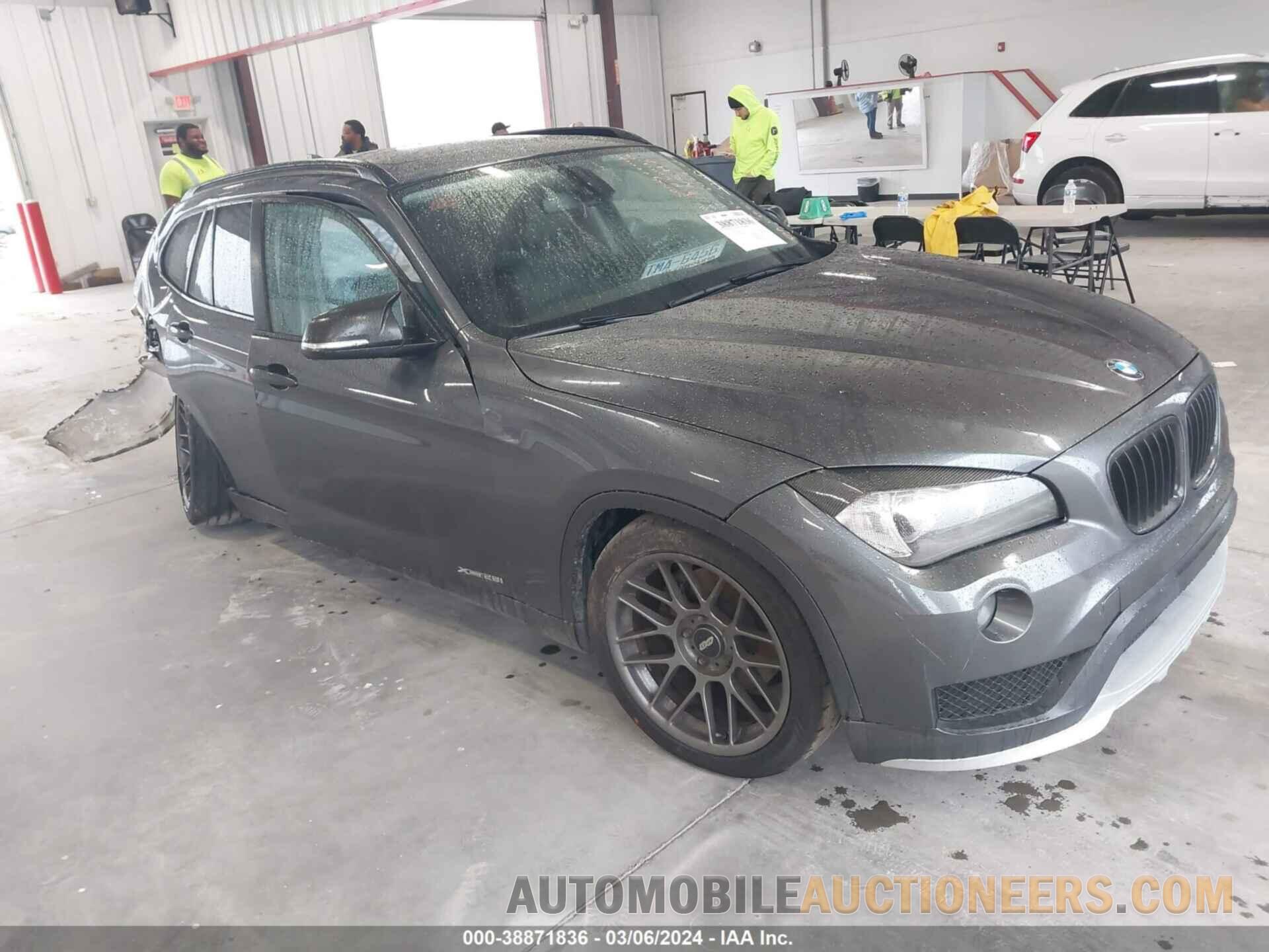 WBAVL1C56FVY25768 BMW X1 2015