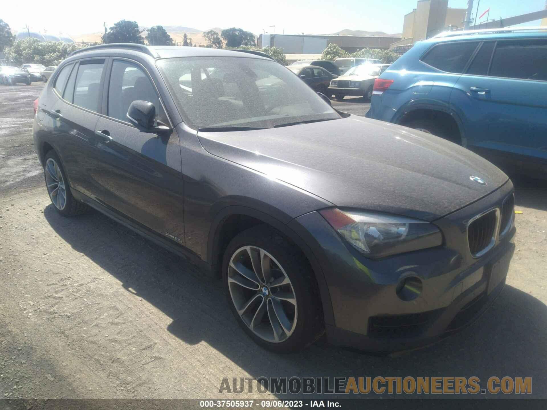 WBAVL1C56FVY28802 BMW X1 2015