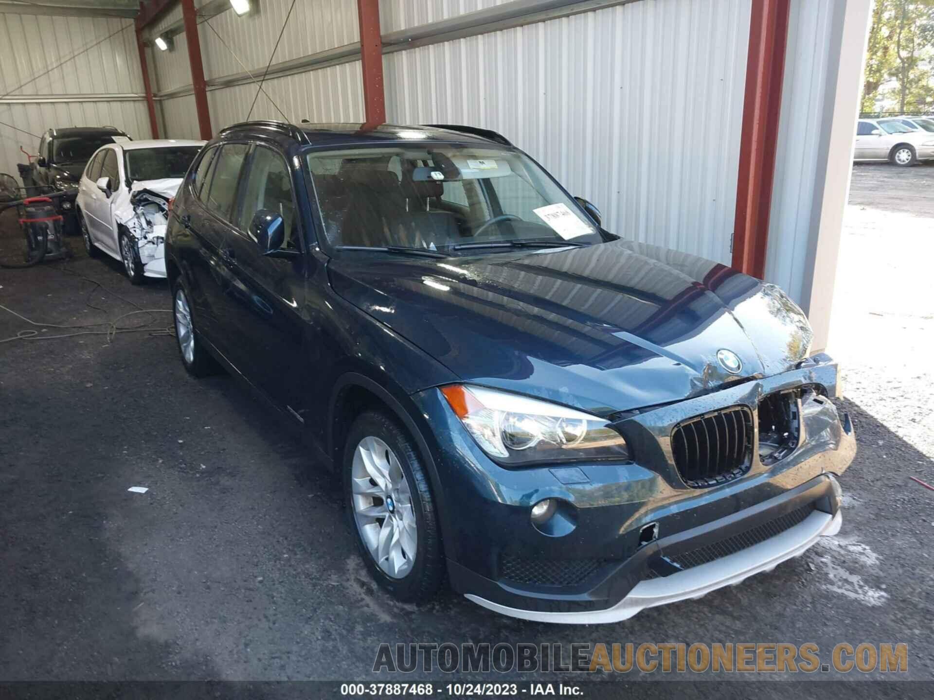 WBAVL1C56FVY40030 BMW X1 2015