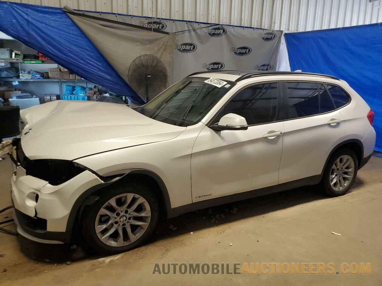 WBAVL1C57FVY28355 BMW X1 2015