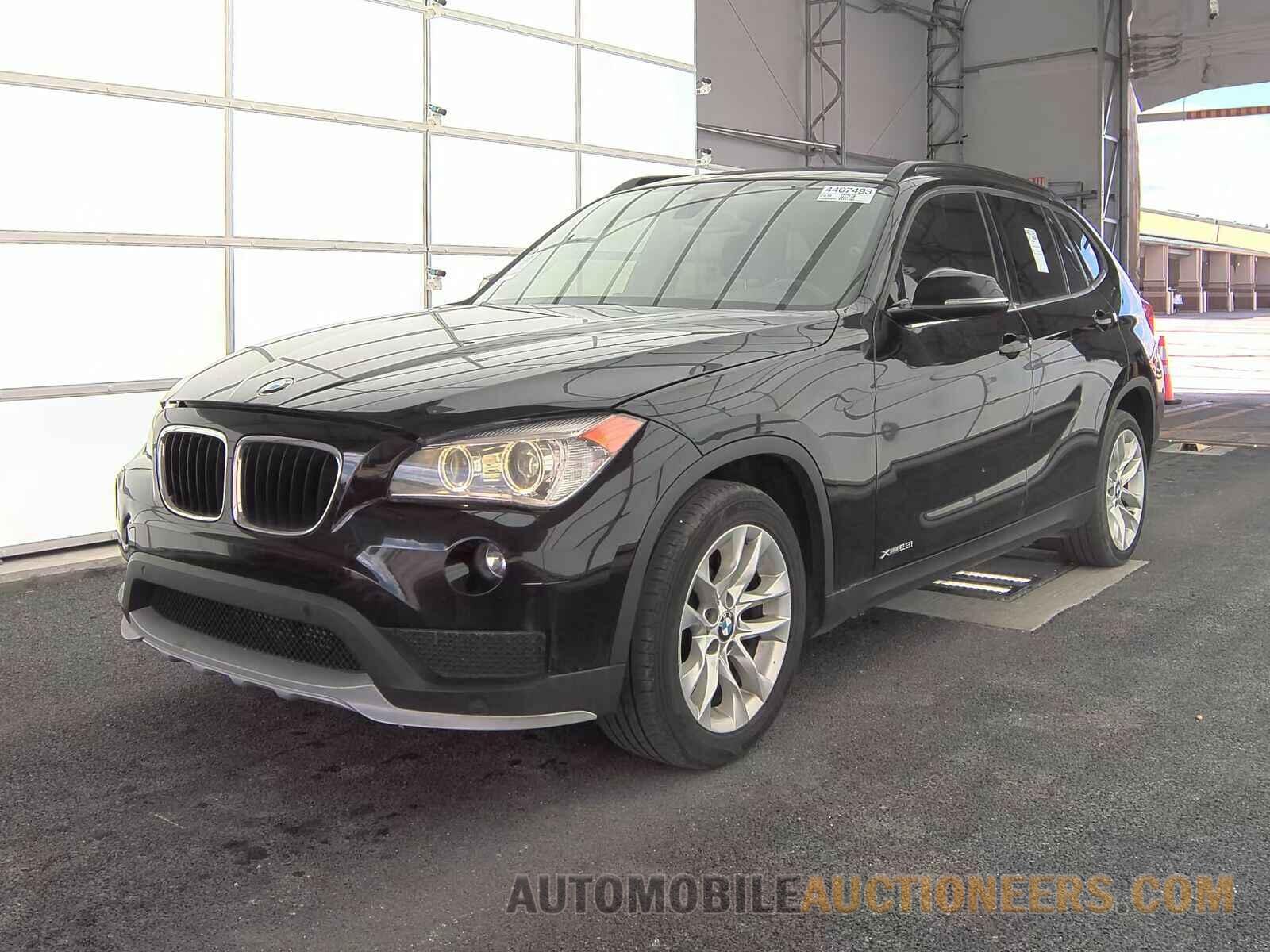 WBAVL1C57FVY34544 BMW X1 2015