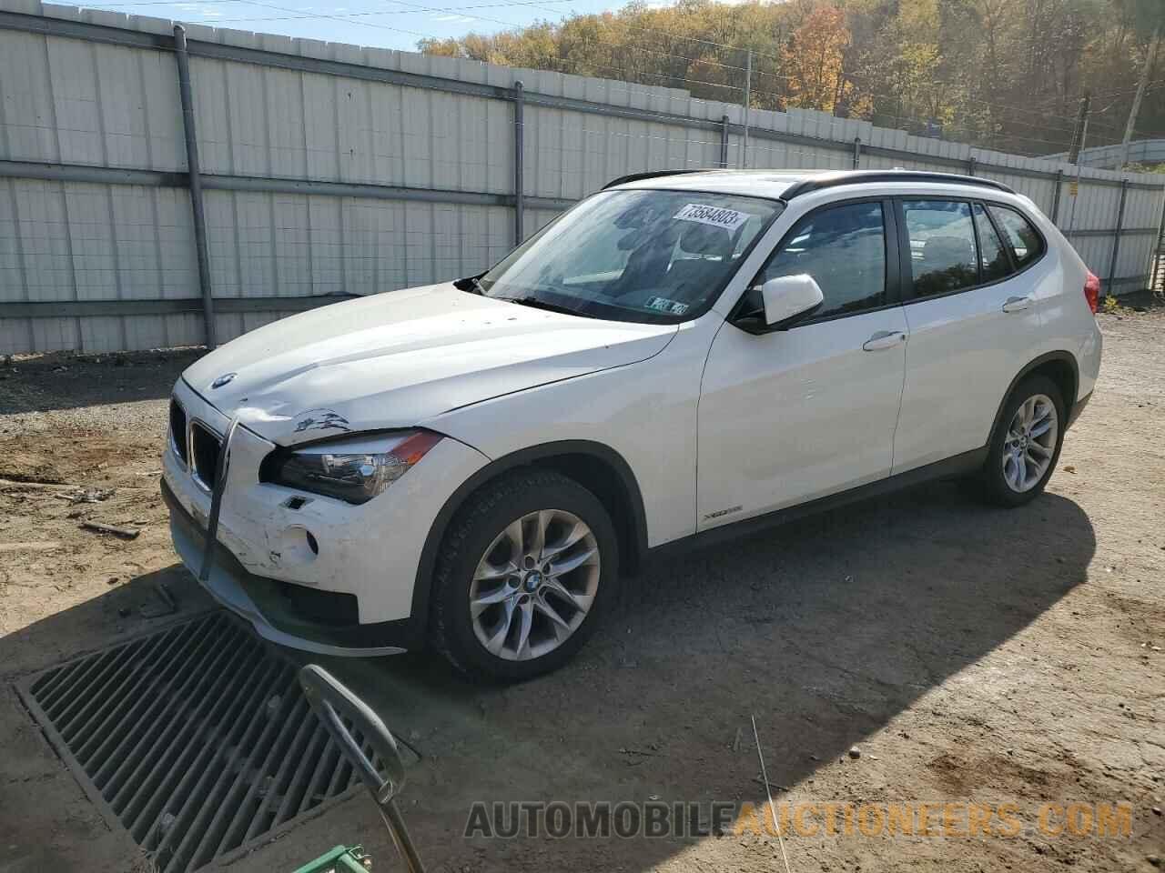 WBAVL1C57FVY35872 BMW X1 2015