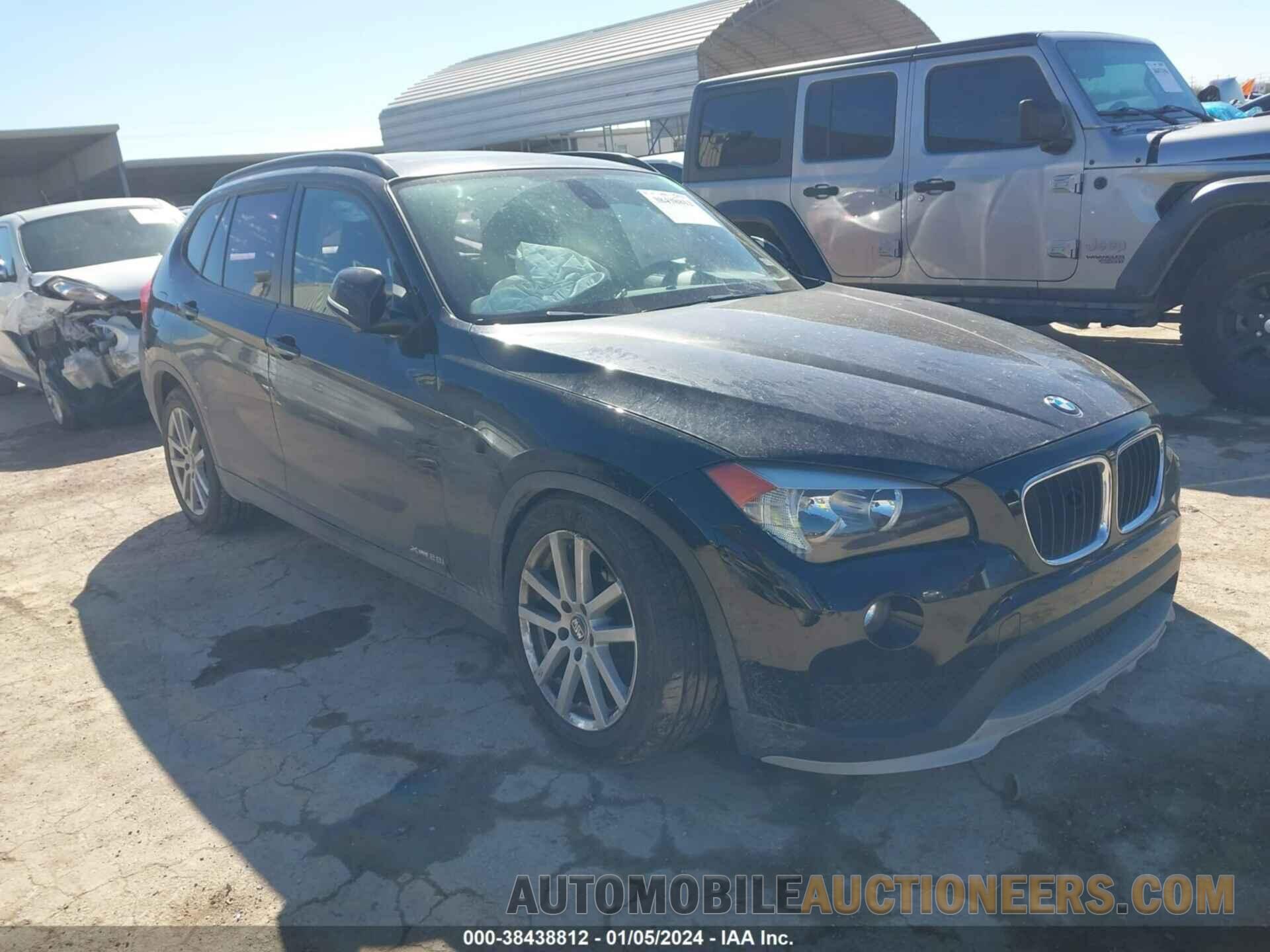 WBAVL1C57FVY37573 BMW X1 2015