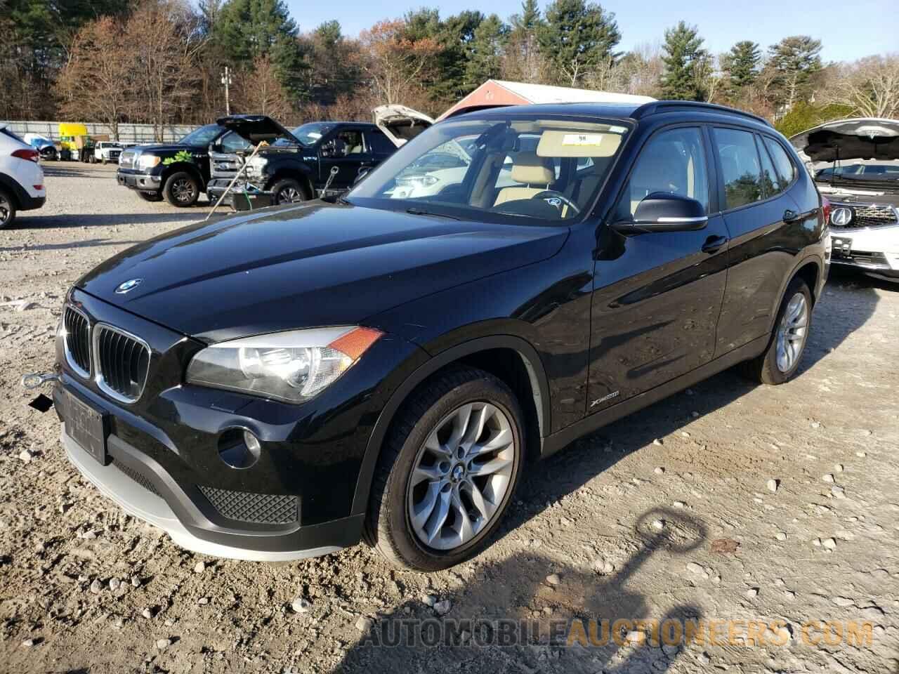 WBAVL1C57FVY39968 BMW X1 2015