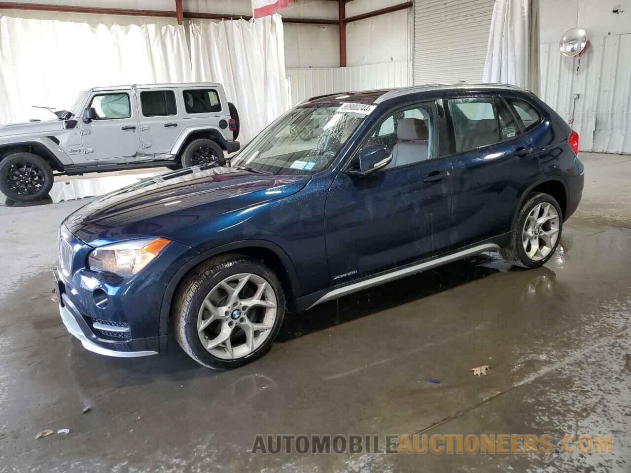 WBAVL1C57FVY40277 BMW X1 2015