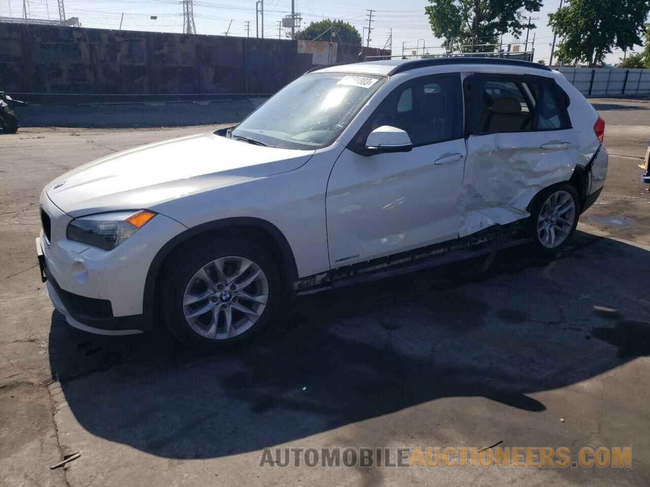 WBAVL1C57FVY40392 BMW X1 2015