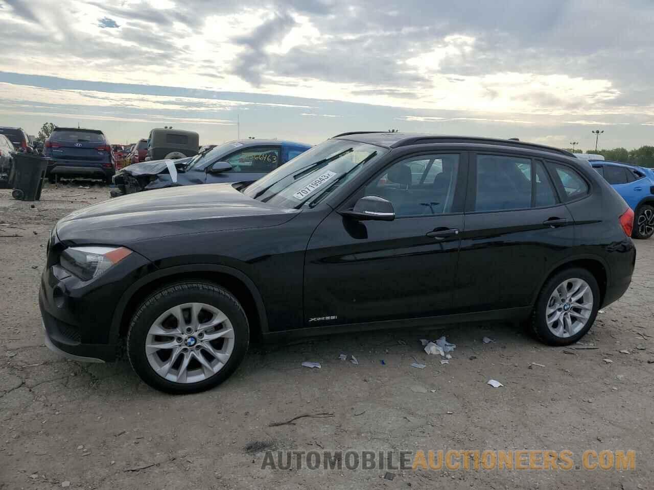 WBAVL1C58FVY38909 BMW X1 2015