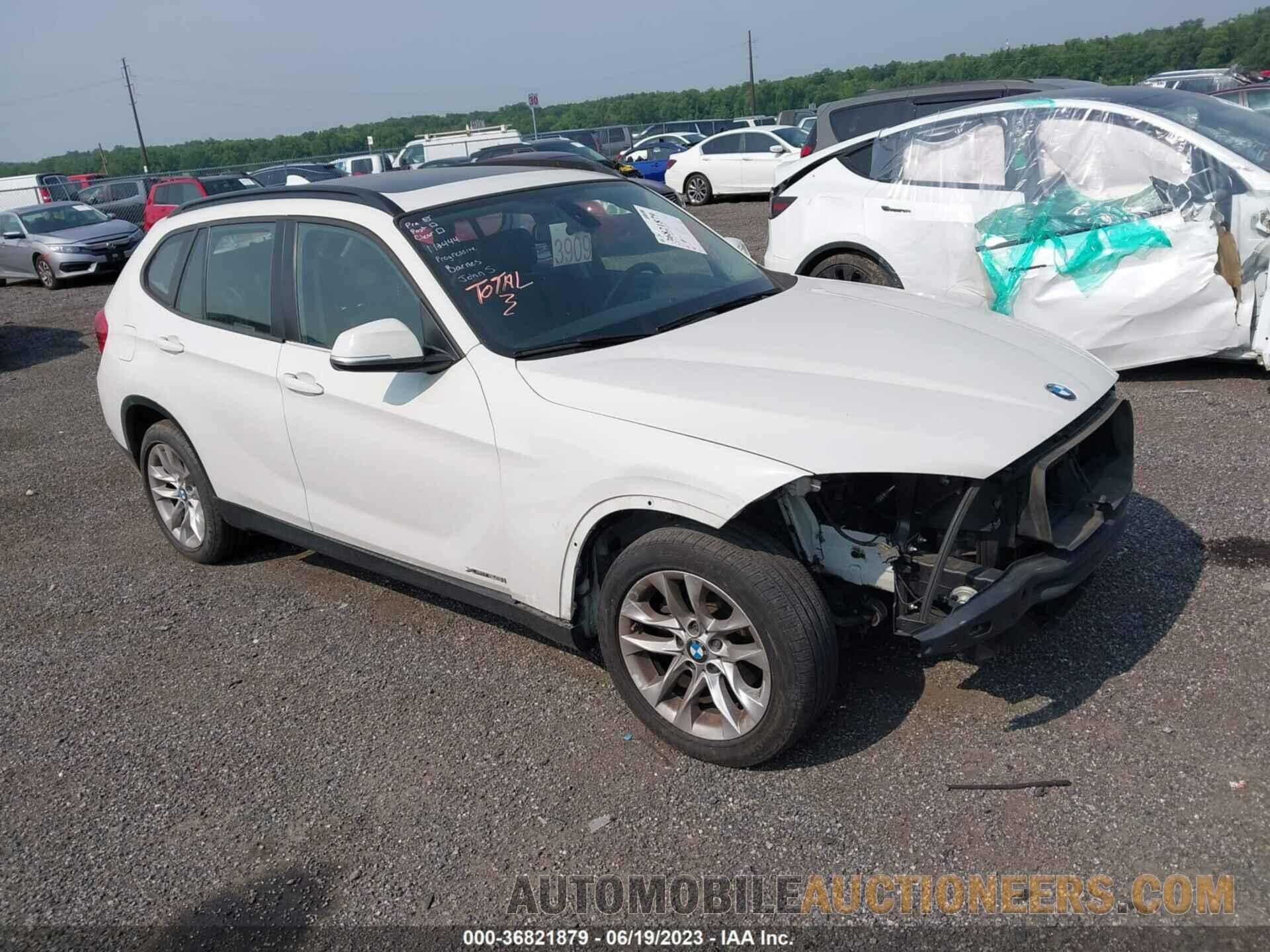 WBAVL1C58FVY40529 BMW X1 2015