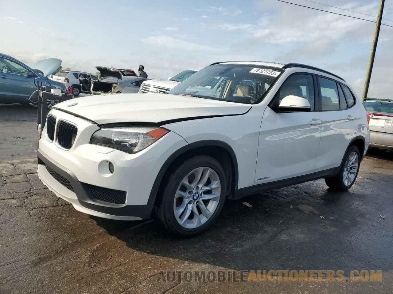 WBAVL1C59FVY25912 BMW X1 2015