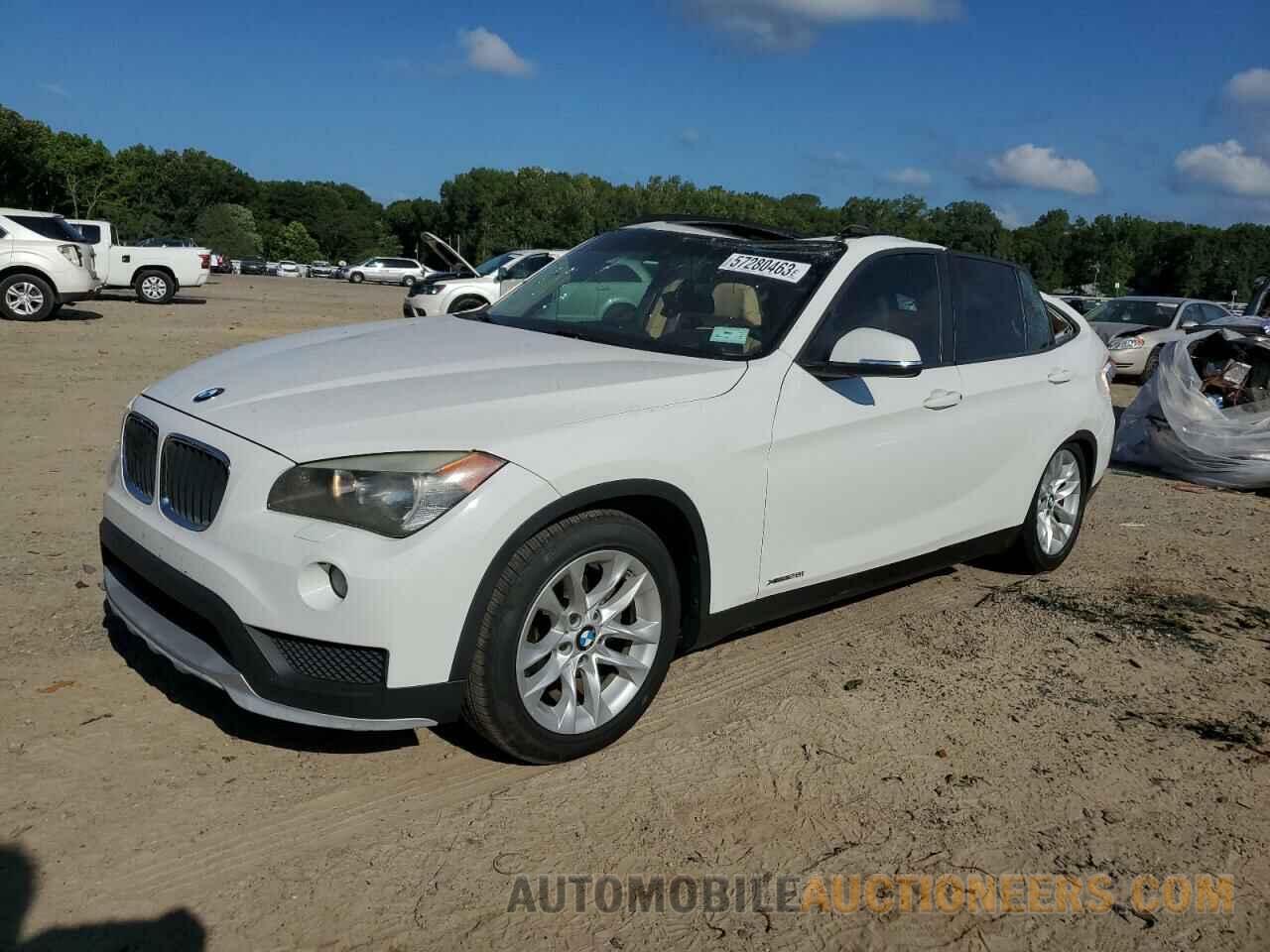 WBAVL1C59FVY30401 BMW X1 2015