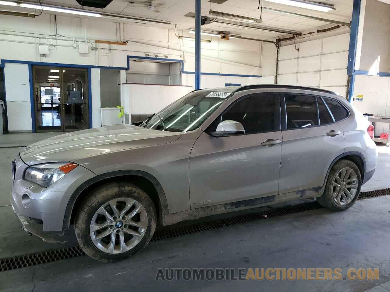 WBAVL1C59FVY33721 BMW X1 2015