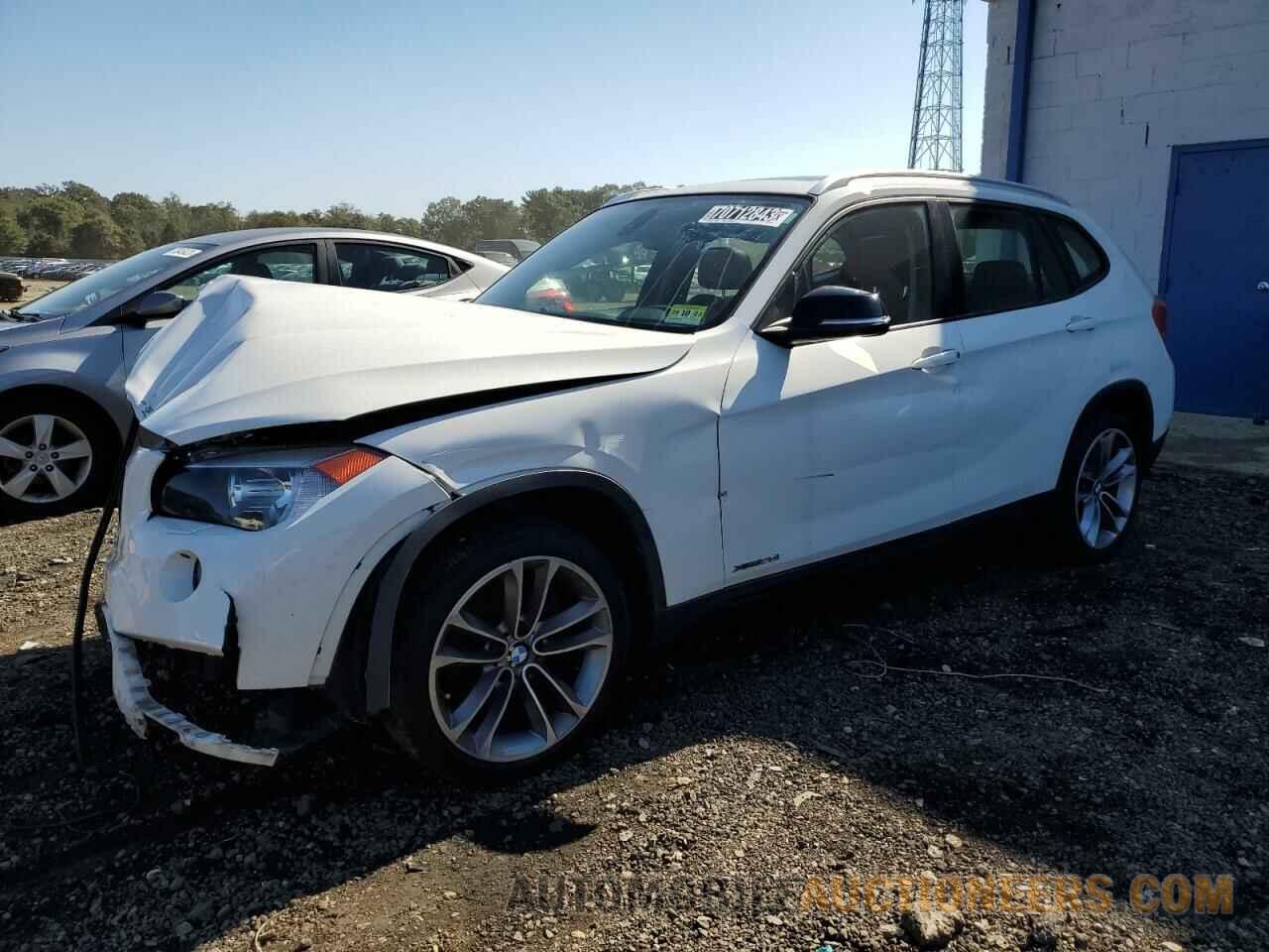 WBAVL1C59FVY33847 BMW X1 2015